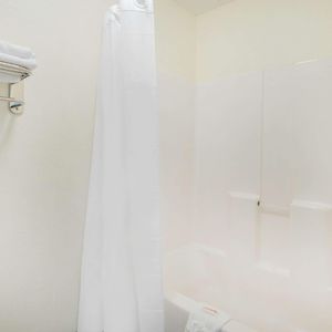 Queen Room Disability Access